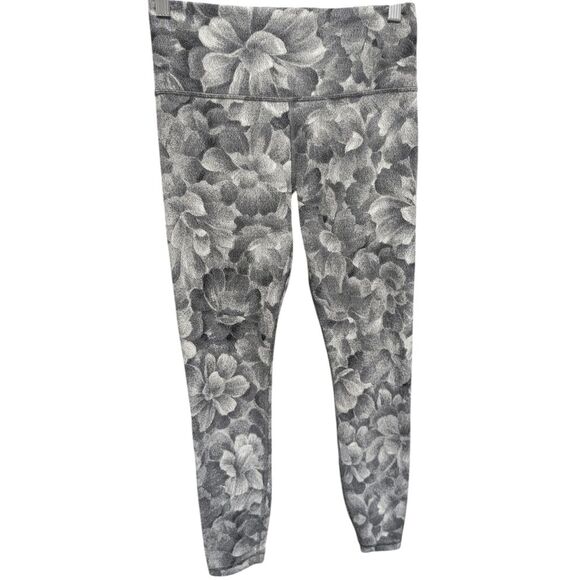 ATHLETA Elation Textured Tight Size S/P - Picture 3 of 4